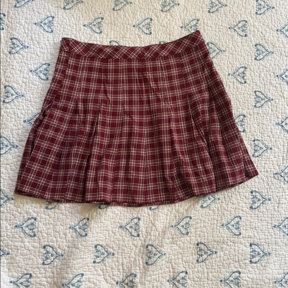 H&M pleated checkered skirt